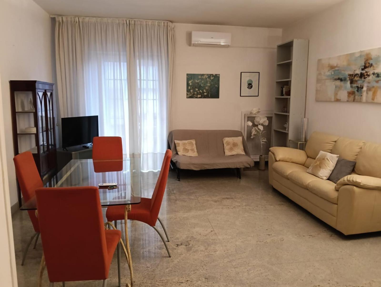 Pane & Pomodoro Beach Roomy Flat บารี ภายนอก รูปภาพ